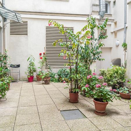 Apart Merryland Paris Chatelet Экстерьер фото